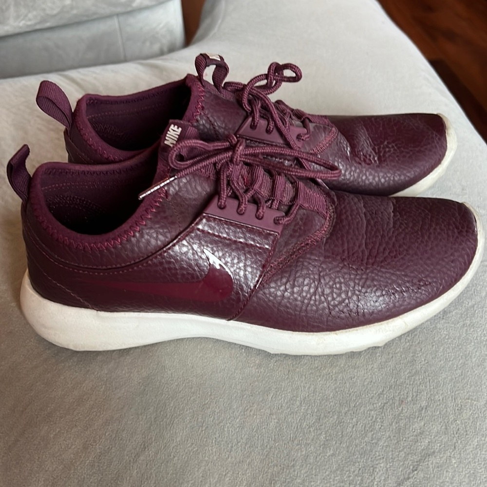 Nike burgundy leather sneakers